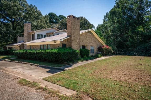Woodland Springs